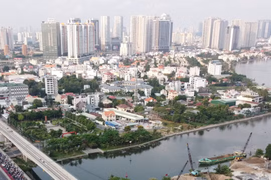 Hàng chục nghìn người tại TP.HCM mòn mỏi chờ cấp “sổ hồng”: Sở TN&MT lên tiếng