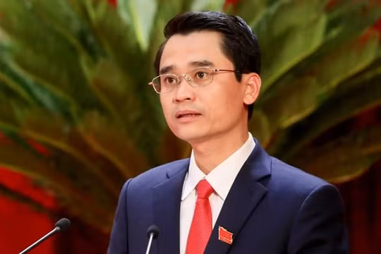 Miễn nhiệm Phó Chủ tịch UBND tỉnh Quảng Ninh đối với ông Phạm Văn Thành