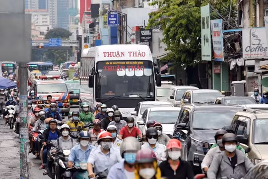 TP HCM đẩy mạnh kiểm tra, xử lý vi phạm hoạt động vận tải vào dịp nghỉ lễ