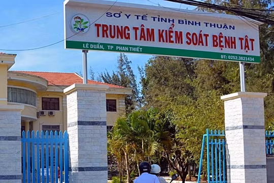 Kỷ luật khiển trách Giám đốc CDC và Giám đốc Bệnh viện Đa khoa Bình Thuận
