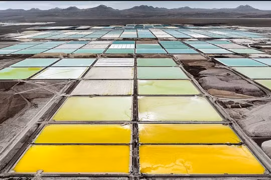 Chile dẫn đầu thế giới về độ ‘giàu’ lithium