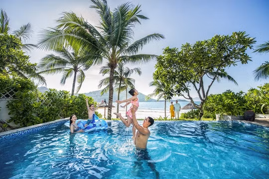 Tháng 4 tưng bừng “phá đảo” “thành phố không ngủ” Grand World Phú Quốc