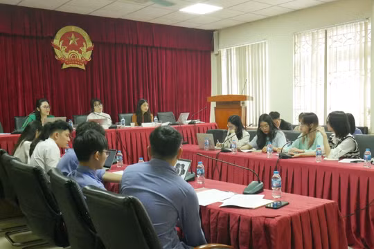 Sinh viên Luật nghiên cứu khoa học về động vật hoang dã