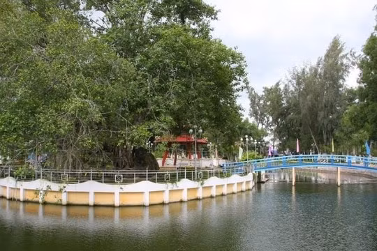 Du lịch Sóc Trăng cất cánh