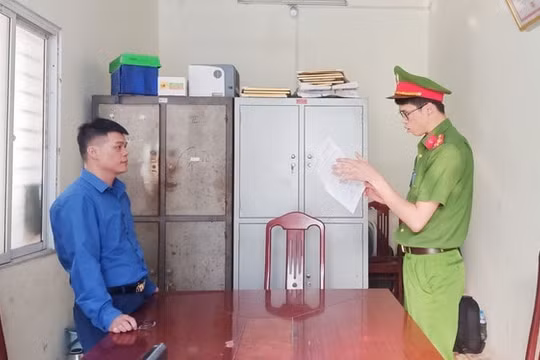 Bắt một cựu trưởng phòng kinh doanh Công ty Bảo hiểm nhân thọ Dai-ichi