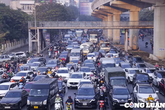 Hà Nội: Tổ chức lại giao thông nút giao Nguyễn Cơ Thạch - Hồ Tùng Mậu