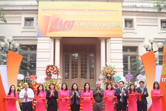 'Tôn vinh giá trị của sách, khẳng định vai trò và tầm quan trọng của sách trong đời sống xã hội'