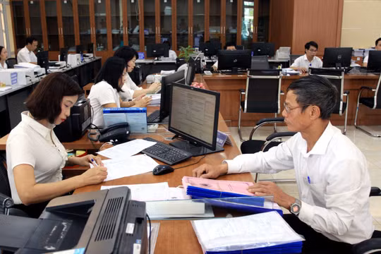Thiết lập "hotline", sử dụng mạng xã hội để giải đáp vướng mắc về xây dựng Đề án vị trí việc làm