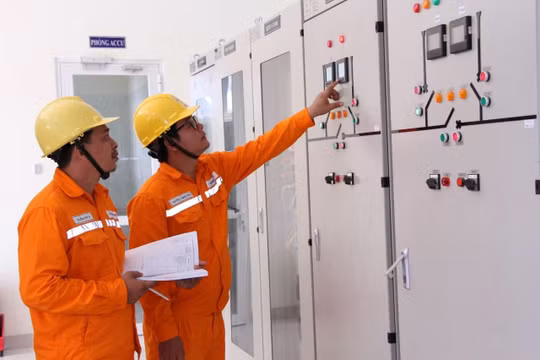 Không cắt điện sửa chữa dịp Noel, Tết dương lịch và Tết Nguyên đán 2024