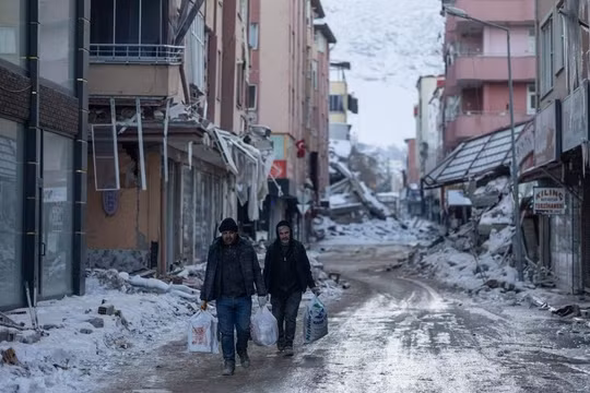 Số người chết trong động đất ở Thổ Nhĩ Kỳ và Syria vượt qua 41.000, hàng triệu người cần trợ giúp