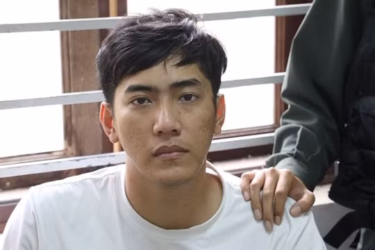 Triệt phá băng nhóm vận chuyển 50 bánh heroin, tàng trữ súng