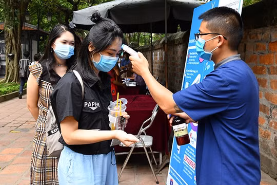 Hà Nội tăng cường phòng dịch trong hoạt động du lịch