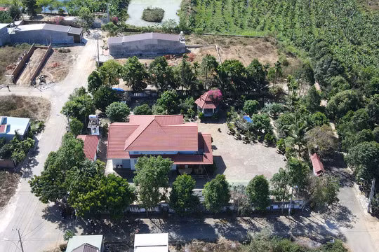 Kiểm tra, làm rõ việc “nắn đường” để vợ nguyên Bí thư Thành ủy TP Kon Tum sở hữu thửa “đất vàng”