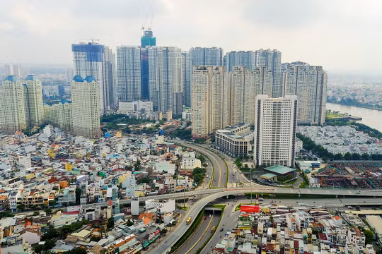 Vấn đề của nền kinh tế đang nằm ở tổng cầu