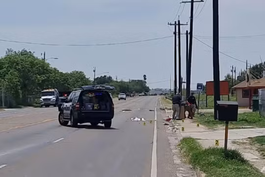 Ít nhất 7 người thiệt mạng trong vụ đâm xe vào người di cư ở Texas