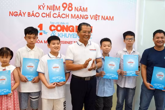 Tạp chí Công dân và Khuyến học tiếp tục nỗ lực khẳng định quyết tâm tạo dựng những giá trị mới
