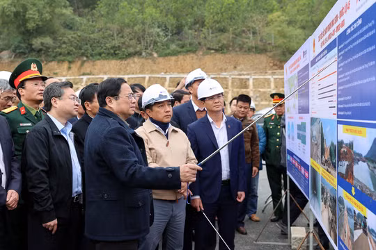Thủ tướng Chính phủ phân công giải quyết vướng mắc trong đầu tư, xây dựng hạ tầng giao thông