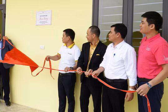 Điểm trường mới tại xóm tái định cư Bưa Cốc