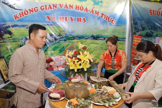 Độc đáo đêm hội ẩm thực "Đậm đà hương vị Phù Hoa"