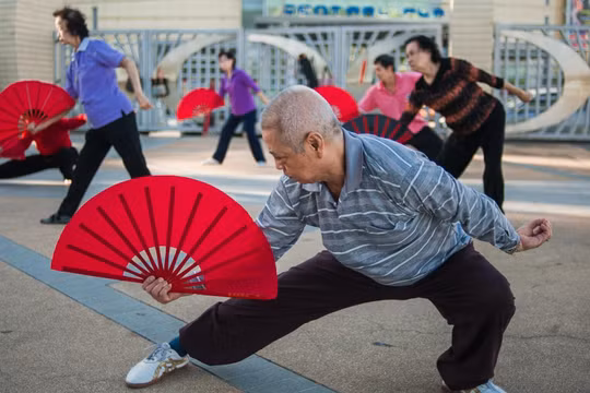 Nghiên cứu: Tuổi thọ dân số Trung Quốc tăng lên hơn 80 vào năm 2035