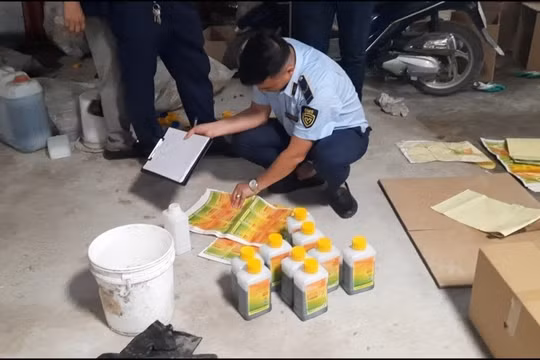 Sản xuất thuốc bảo vệ thực vật giả, giám đốc doanh nghiệp tại Bắc Giang bị bắt tạm giam