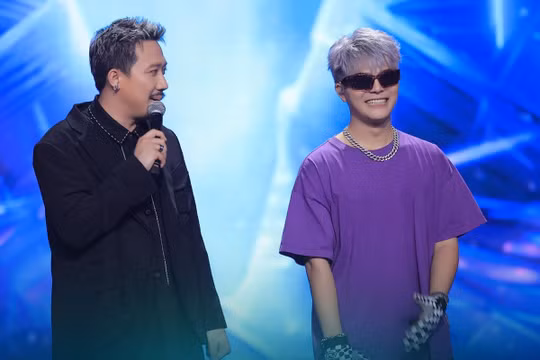 Quán quân Quang Anh lột xác, 4 HLV Rap Việt tranh giành