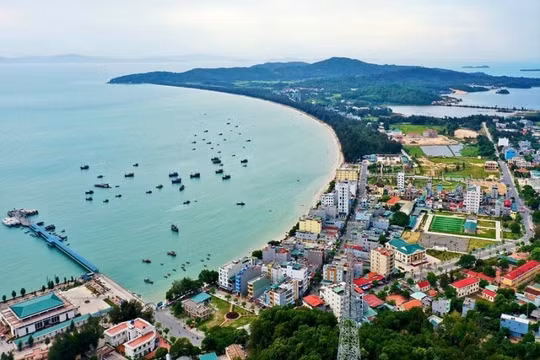 Cảnh báo lừa đảo bán tour du lịch đảo Cô Tô