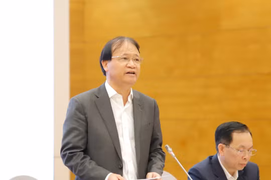 Bộ Công thương nói gì về việc xử lý khoản lỗ 31.000 tỉ của EVN?