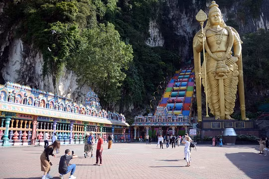 Đoàn famtrip Huế khảo sát các điểm du lịch Malaysia