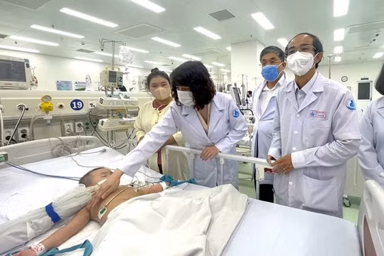 Sở Giáo dục và Đào tạo TP HCM ra văn bản khẩn về dịch tay chân miệng