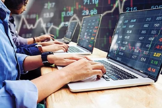 Chứng khoán 28/3 tiếp cận đỉnh cũ, áp lực bán ra xuất hiện