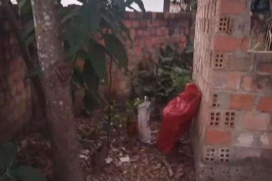 Kon Tum: Tá hỏa phát hiện thi thể bé trai còn nguyên dây rốn trong bao tải