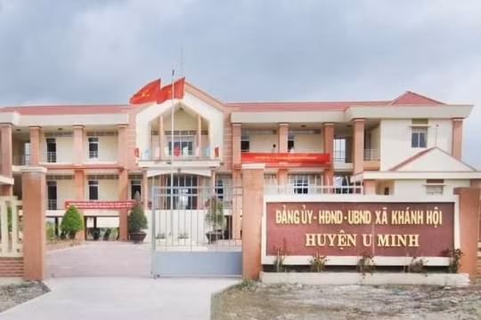Cà Mau: Khởi tố 1 cán bộ xã mượn người giả chữ ký nhận tiền hỗ trợ dịch Covid-19
