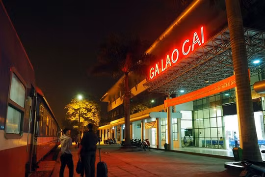 Đường sắt tăng cường chạy tàu Hà Nội - Lào Cai trong tháng 10