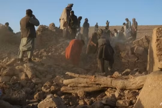 Động đất mạnh ở Afghanistan, ít nhất 120 người thiệt mạng và 1000 người bị thương