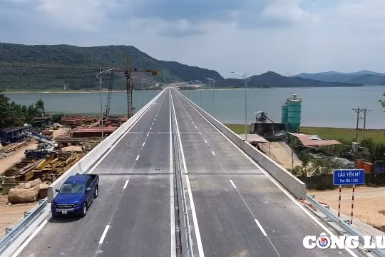 Sớm hoàn thiện các hạng mục dự án cao tốc Bắc - Nam đã thông xe