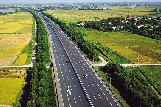 Yêu cầu hoàn thành dứt điểm hạng mục các cao tốc mới khai thác