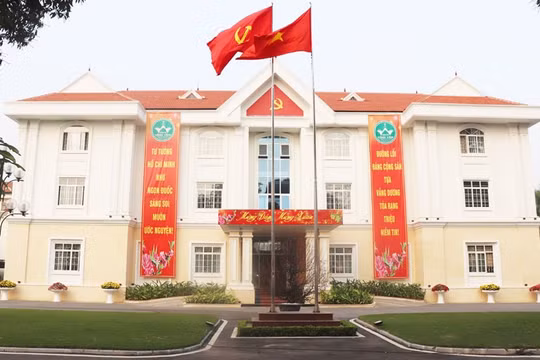 Yêu cầu kiểm tra khi có dấu hiệu vi phạm đối với Ban Thường vụ Thành ủy Vĩnh Yên và Huyện ủy Tam Đảo
