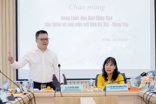 Chia sẻ kinh nghiệm để các cơ quan báo chí địa phương làm báo hiện đại, đáp ứng chuyển đổi số
