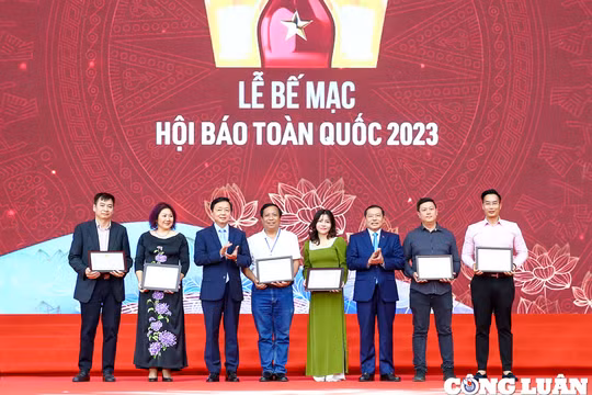 Khép lại một kỳ Hội Báo thành công