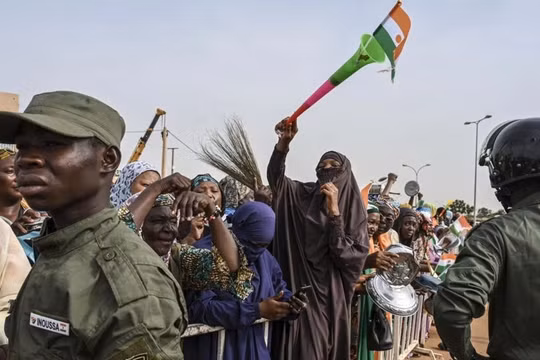 Pháp lên kế hoạch giảm sự hiện diện quân sự ở Niger
