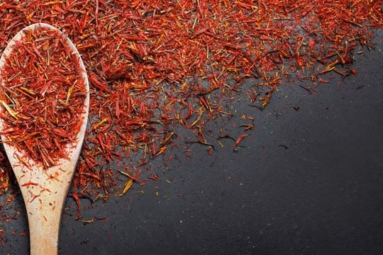 Nguồn cung 'vàng sa mạc' của Iran sắp cạn kiệt