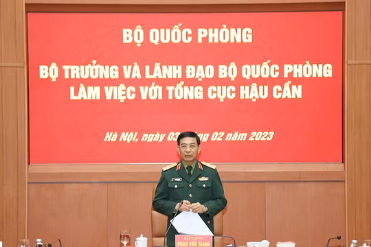 Xây dựng tổ chức lực lượng ngành Hậu cần theo hướng tinh, gọn, mạnh, đáp ứng yêu cầu nhiệm vụ