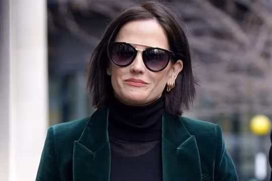 'Bond girl' Eva Green bẽ mặt vì lời lẽ thiếu chừng mực