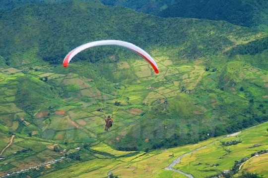 Yên Bái cấp phép điểm bay dù lượn mới