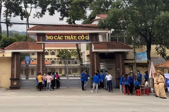 Lộ đề thi tốt nghiệp THPT 2023: Công an tỉnh Cao Bằng khởi tố 3 bị can