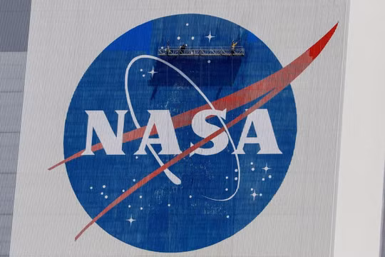 NASA lần đầu công khai về UFO và người ngoài hành tinh