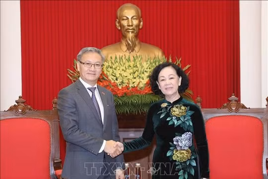Vun đắp mối quan hệ đoàn kết đặc biệt Việt - Lào ngày càng đi vào chiều sâu, thiết thực, hiệu quả