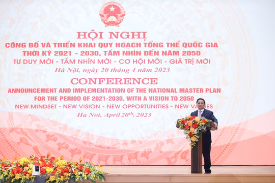 Hoàn thiện cơ chế, chính sách phát triển nền báo chí, truyền thông chuyên nghiệp, nhân văn và hiện đại