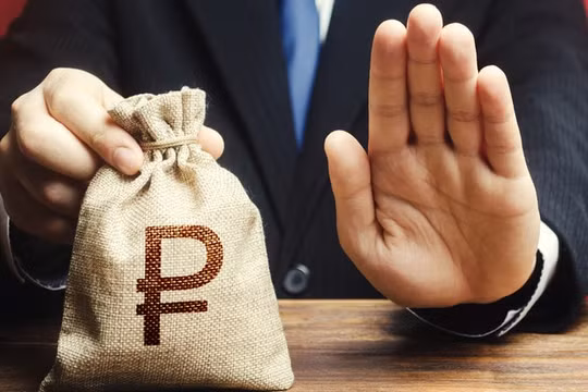 ECB cảnh báo không nên tịch thu tài sản bị đóng băng của Nga